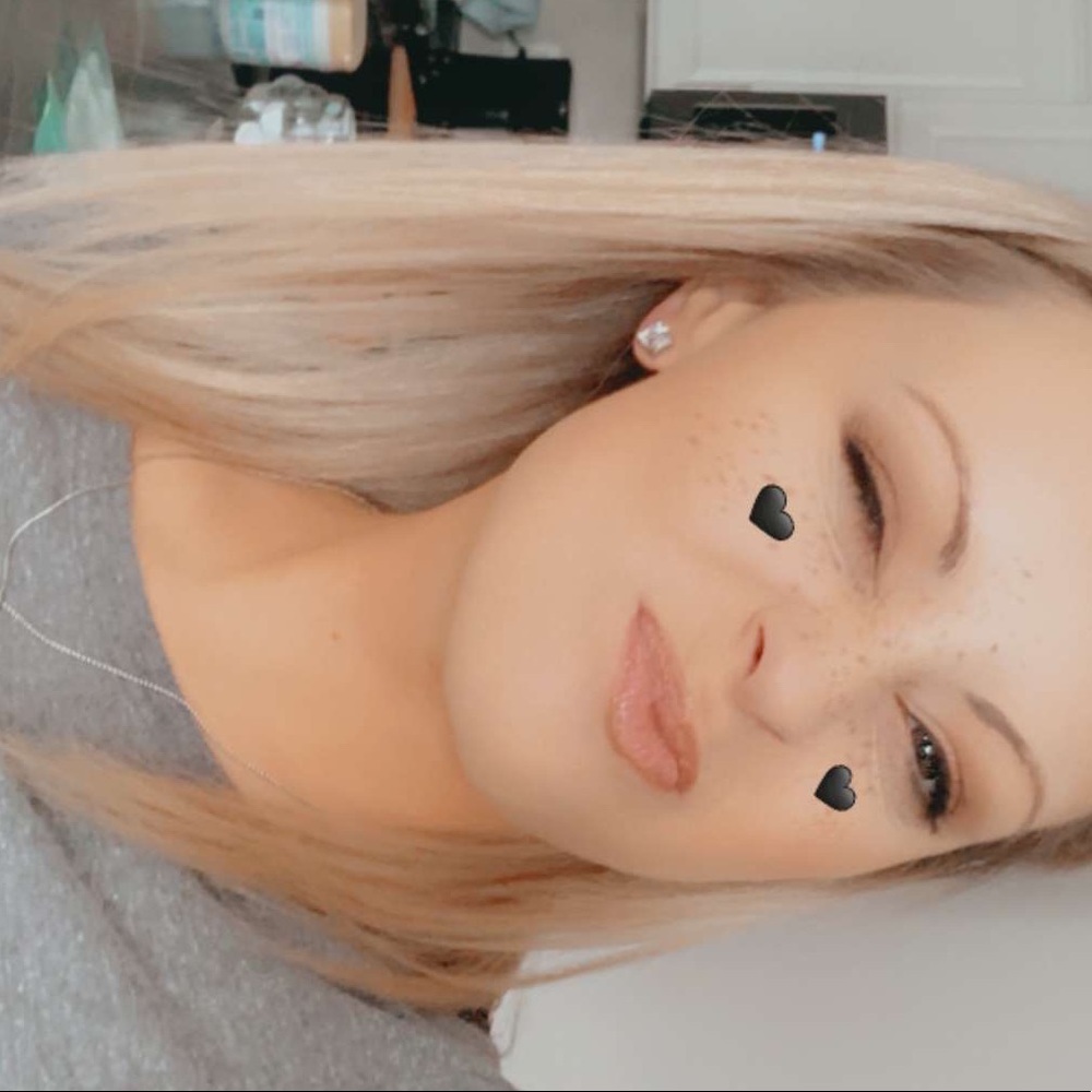 Meet your Posher, Nikki